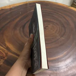 II Văn Học: Tuyển Tập Văn, Thơ, Nhạc Tuổi Thơ - Nguyễn Thuỵ Kha - 2004 990799