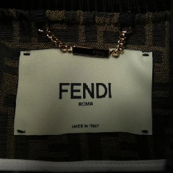 【Mã giảm giá】Áo khoác FENDI 639373