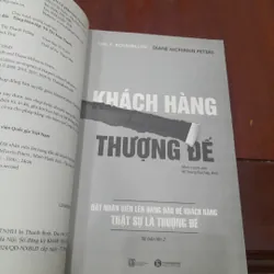KHÁCH HÀNG chưa phải là THƯỢNG ĐẾ (đặt nhân viên lên hàng đầu trước) 600987