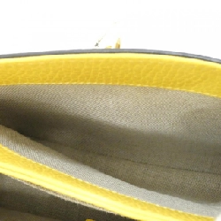 Túi đeo vai Gucci 607720 CAO0G - Hàng hiệu Authentic 802575