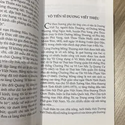 NHÌN TỪ HUẾ - BÚT KÝ VĂN HÓA, LỊCH SỬ 995907