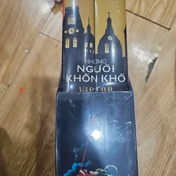 Trọn bộ 2q Những người khốn khổ Giá 250k 611575