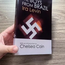 The Boys From Brazil: Introduction by Chelsea Cain
Sách của Ira Levin