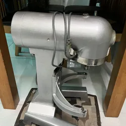 *có quà tặng kèm* MÁY ĐÁNH TRỨNG NHỒI BỘT LIFENG B10 1,5 kg bột khô + 30 trứng 711565