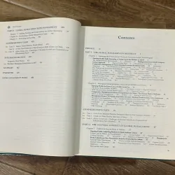 International Management: Managing Across Borders and Cultures - Helen Deresky 750276