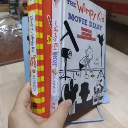 Sách ngoại văn: Combo 2 cuốn Diary Of A Wimpy Kid 972705