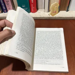 II Văn Học Nước Ngoài: Mối Tình Đầu - IVAN TUÔCGHÊNIEP - 2000 781610