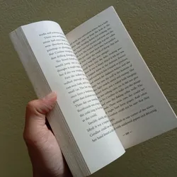 Coraline, sách ngoại văn tiếng Anh english book  735988