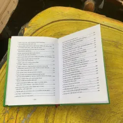 NHỮNG TẤM GƯƠNG ANH HÙNG CỦA LỰC LƯỢNG THANH NIÊN XUNG PHONG VIỆT NAM 780389