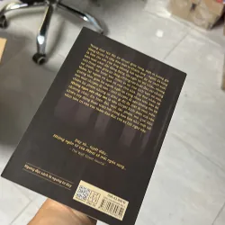 Những ngọn nến cháy tàn (như mới)  1025996