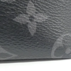 Túi đeo vai Louis Vuitton Monogram Eclipse District PM M45272 - Hàng hiệu Chính hãng 776589