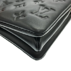 Túi đeo vai Louis Vuitton Coussin BB M20574 - Hàng hiệu Chính hãng 801620