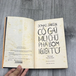 Cô gái mù chữ phá bom nguyên tử. 3a2 531814