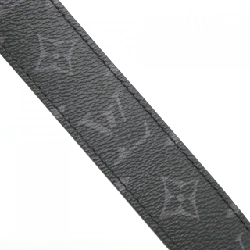 Túi đeo chéo ngoài trời Louis Vuitton Taiga Lama M30741 - Hàng hiệu Chính hãng 802799