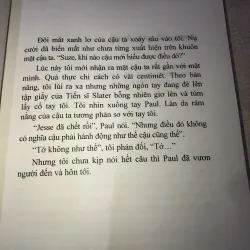 Người Trung Gian bị ma ám 993879