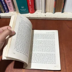 II Tiểu Thuyết: Ăn Mày Dĩ Vãng - Chu Lai - 2001 746168