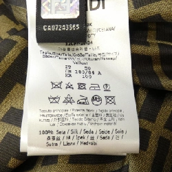 Quần FENDI - Hàng hiệu Authentic 891981