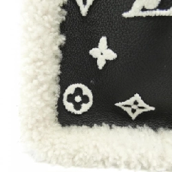 Túi Louis Vuitton On My Side MM M58908 616955