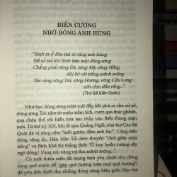 Khúc quân hành lặng lẽ - Phạm Vân Anh 933541