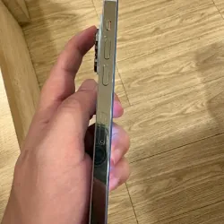 Thanh lý nhanh gọn số lượng 14 Pro/ Pro Max 760284