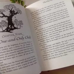 Peter Pan in Scarlet 1024557