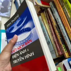 Viết kịch bản điện ảnh và truyền hình 🌱 558954