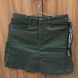 Chân váy Canifa mickey size 26