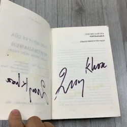 Cuộc đời ly kỳ của nostradamus. 2b1 717840