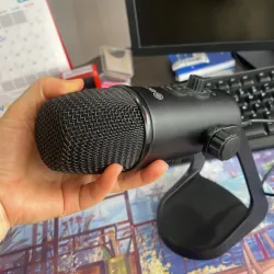 Míc để bàn BOYA Như mới + tặng míc dây Boya 937478