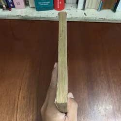 II Sách Xưa: Người Bạn Mang Bộ Lông Chim - Nhiều Tác Giả - 1986 605997