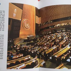 Việt Nam 40 năm đổi mới 1986-2026 528396