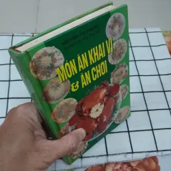 Sách nấu ăn MÓN KHAI VỊ VÀ MÓN ĂN CHƠI. Bìa cứng. Tg. Nguyễn Thị Phụng. NVH Phụ Nữ 737823