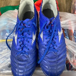 Mizuno Morelia 3 - Size 43