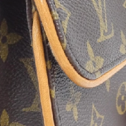 Túi đeo hông Louis Vuitton Monogram Pochette Florentine XS M51855+M67303 608345