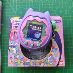 Tamagotchi Paradise Pink Land