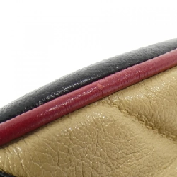 Túi xách vai GG MARMONT 573817 0OLQX của Gucci 613397