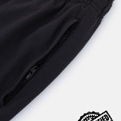 Quần thể thao Jogger co giãn 140k chưa mặc lần nào 4175