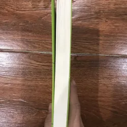 Giữa hai chúng ta - Sally Rooney (7) 761001