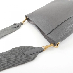 Túi xách vai nhỏ Celine Sangre Bucket 189303AH4 611377