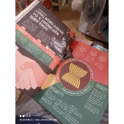 Đột phá tư duy lịch sử 12 2024 mới 90% sách màu Giáo khoa HCM2702 930361