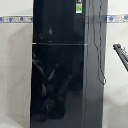 Tủ lạnh Aqua còn BH 99% , 4tr2, 