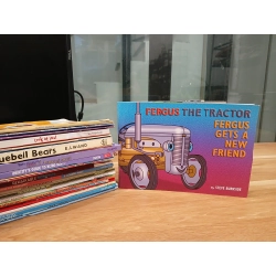 Fergus the Tractor: Fergus Gets a New Friend - Steve Burnside 543931
