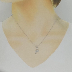 K18WG Mặt Dây Chuyền Hình Tim × Cỏ Ba Lá × Chìa Khóa Đính Kim Cương 0.06CT - Hàng hiệu Chính Hãng 862483