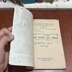 [Chỗ Ghim Bị Mục Và Tách Giấy] - II Sách 7x: Vùng Rừng Âm Vang - Hà Đình Cẩn - 1979 1012880