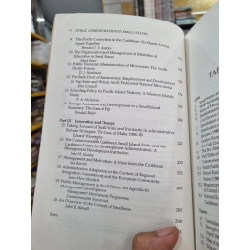 PUBLIC ADMINISTRATION IN SMALL AND ISLAND - Randall Baker 143459