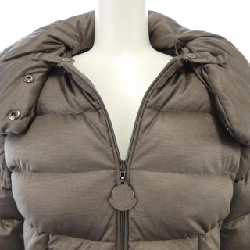 Áo khoác lông vũ MONCLER 642205