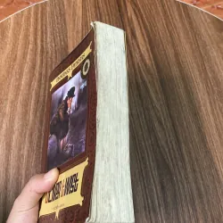 OLIVER TWIST -Tác giả:Charles Dickens ( ĐÔNG A) 400601