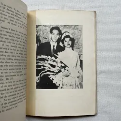 The Way He Lived: The Story of Nguyen Van Troi  786808