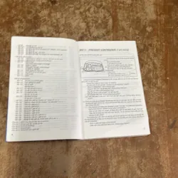 ENGLISH GRAMMAR IN USE - CẨM NANG NGỮ ÂM TIẾNG ANH PHỔ THÔNG 698408