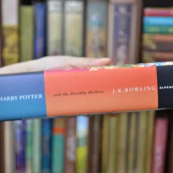 Harry Potter and The Deathly Hallows - Book 7 - Bloomsbury 1st Edition 1029020